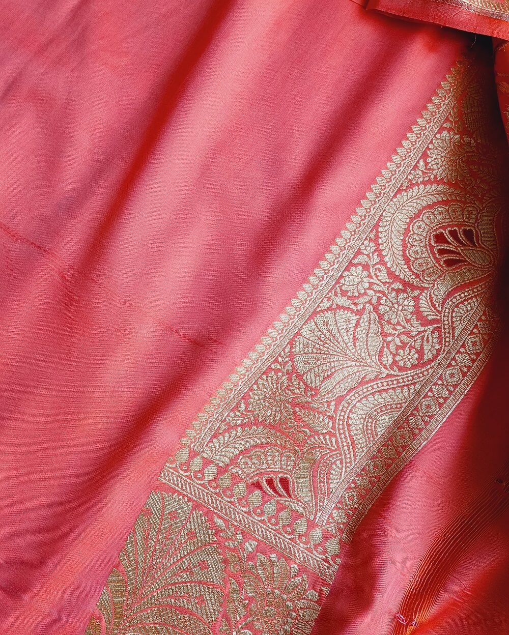 Katan Silk Saree Peach With Floral Motifs In Sona Rupa Weave - Image 6