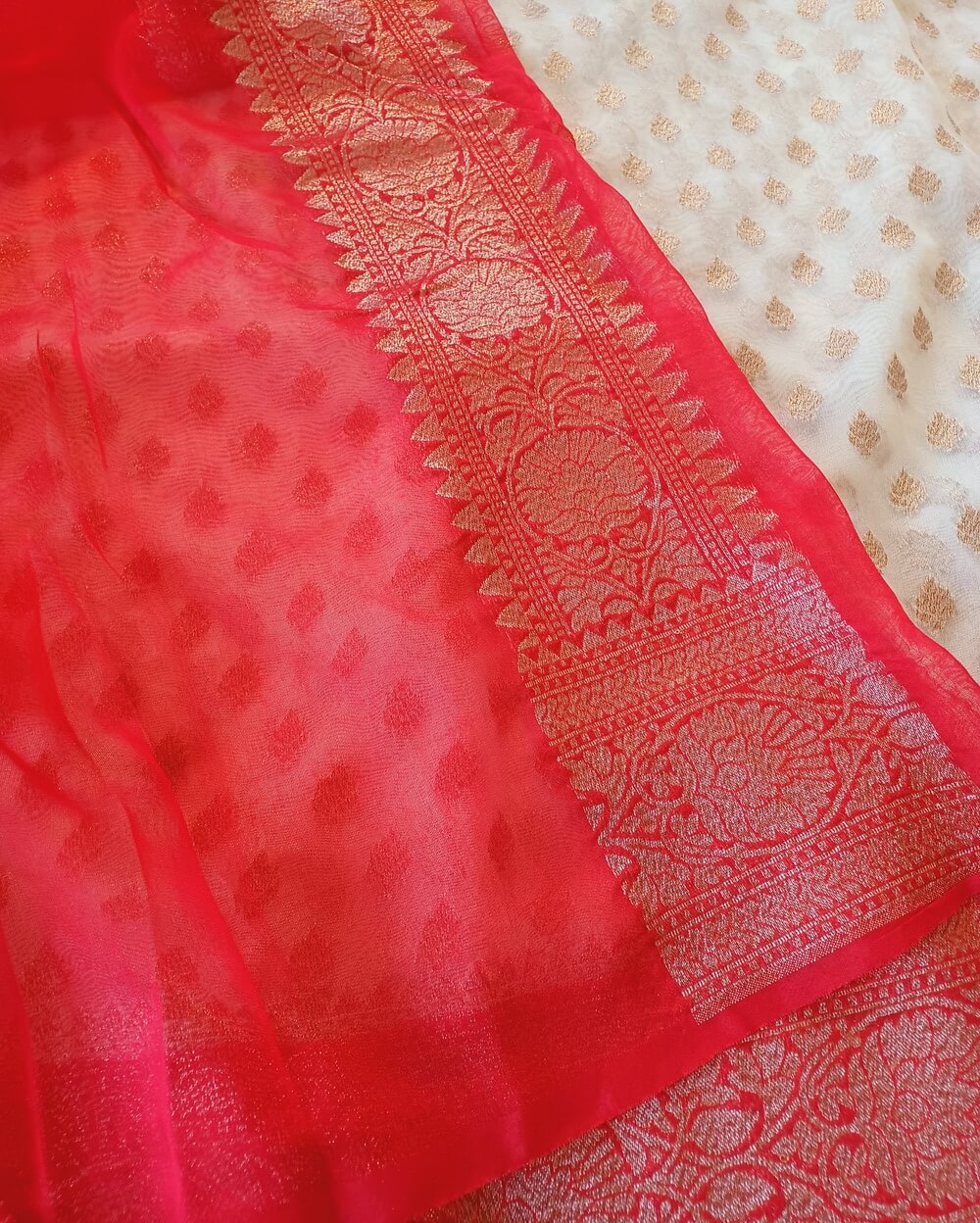 Banarasi Georgette Saree Pearl White Khaddi Border Gold Zari - Image 7