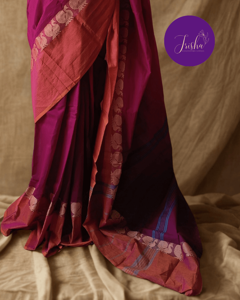 Chettinad Cotton Saree in Kumkum Pink shade with light yellow border and Mulmul Cotton Blouse Piece, Its a Plain saree with Thread woven border in Peacock Motifs and Simple Pallu with stripes.