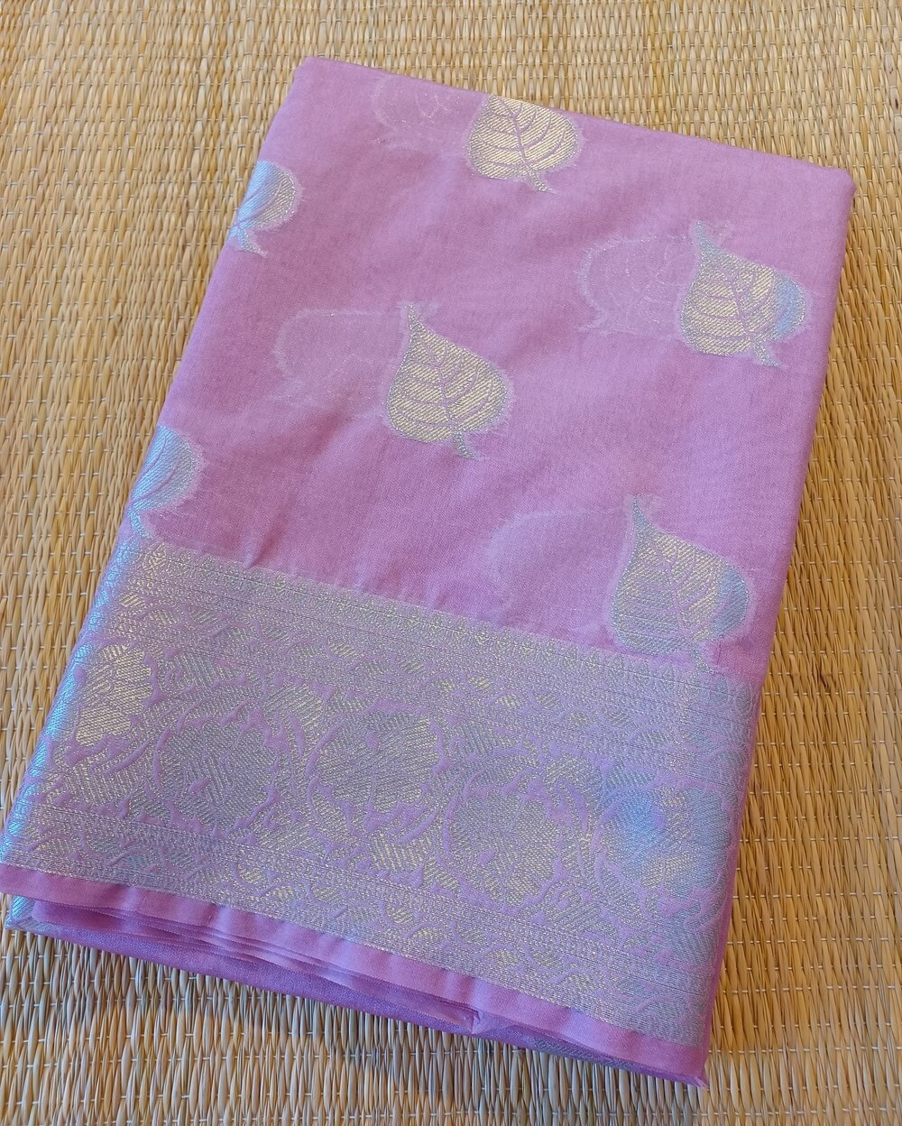 Banarasi Georgette Saree Lilac - Image 2