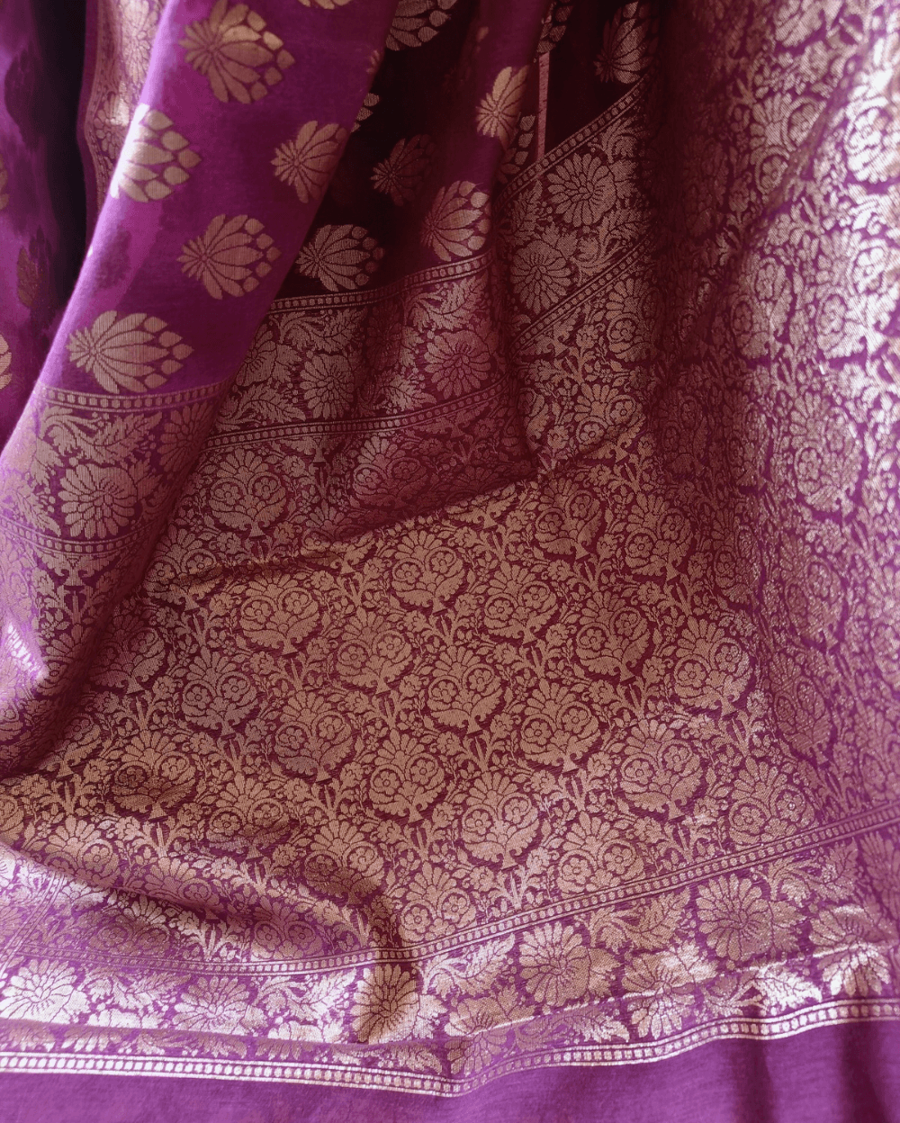 Chanderi Cotton Saree Purple Floral Motifs Gold Zari Border - Image 5
