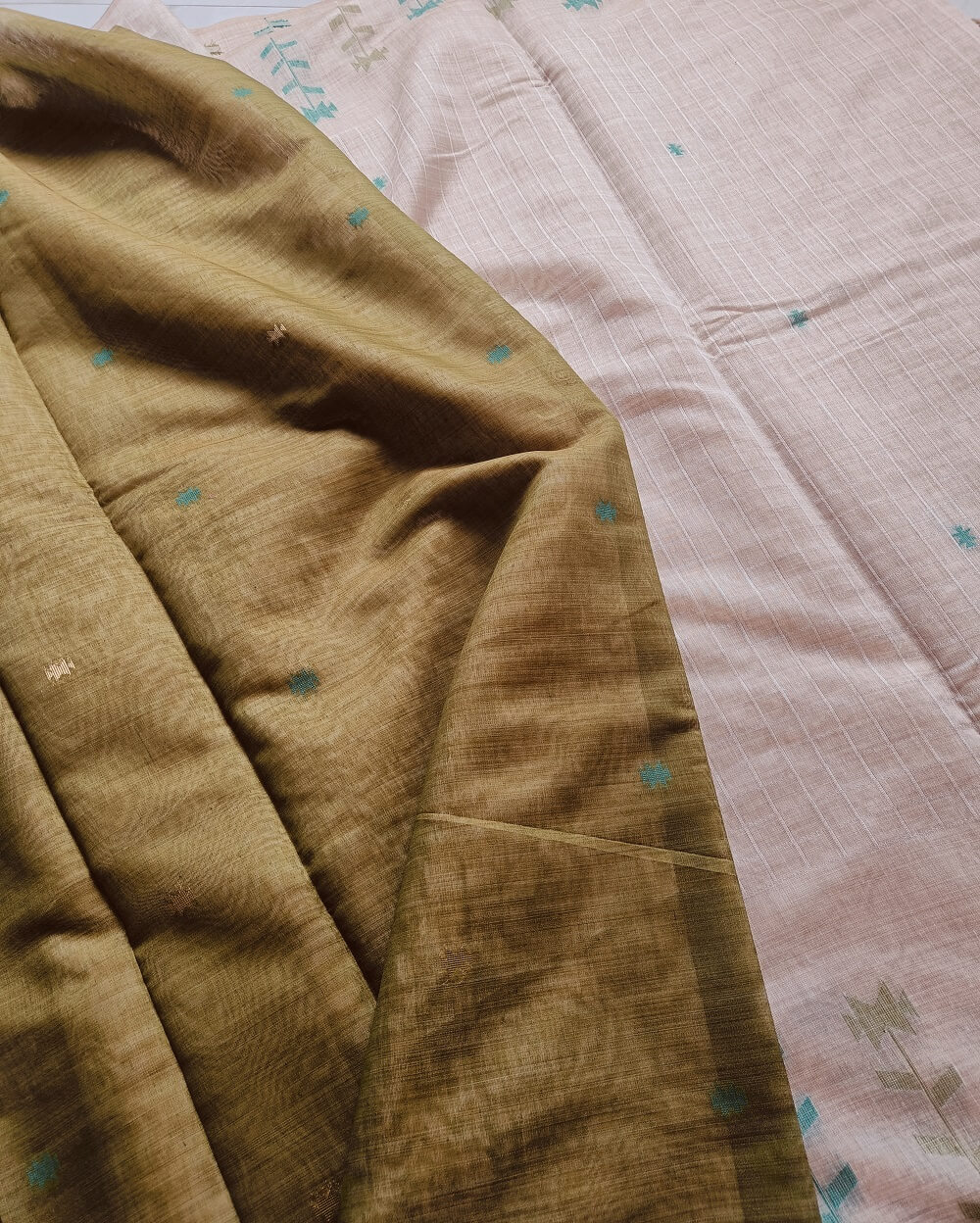 Chanderi Saree Silk Cotton Light Beige with Green Jamdani Floral Weaves - Image 7
