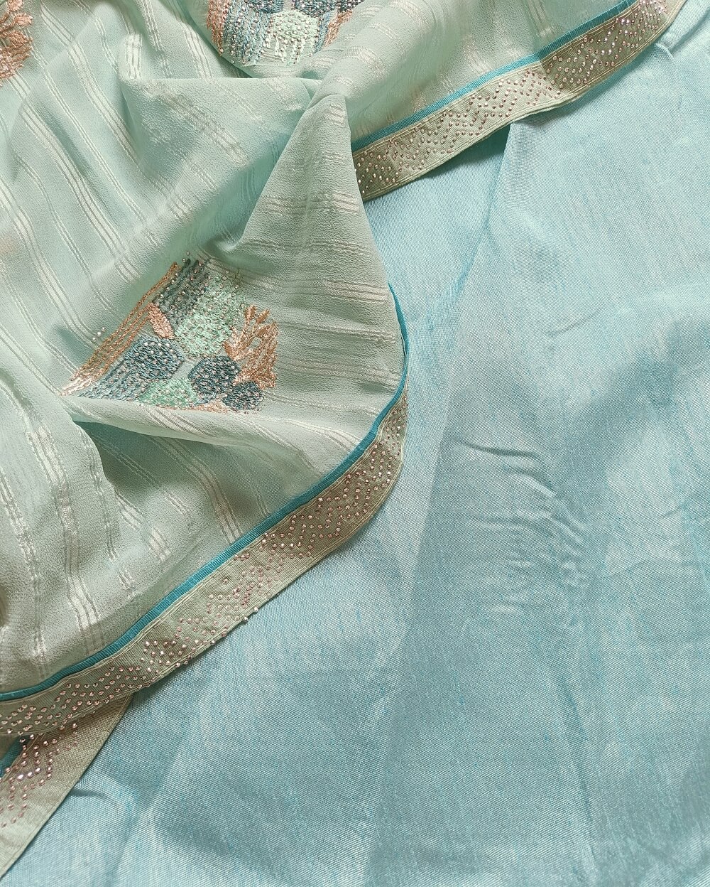 Georgette Saree Light Blue With Swarovski work & Embroidery - Image 3