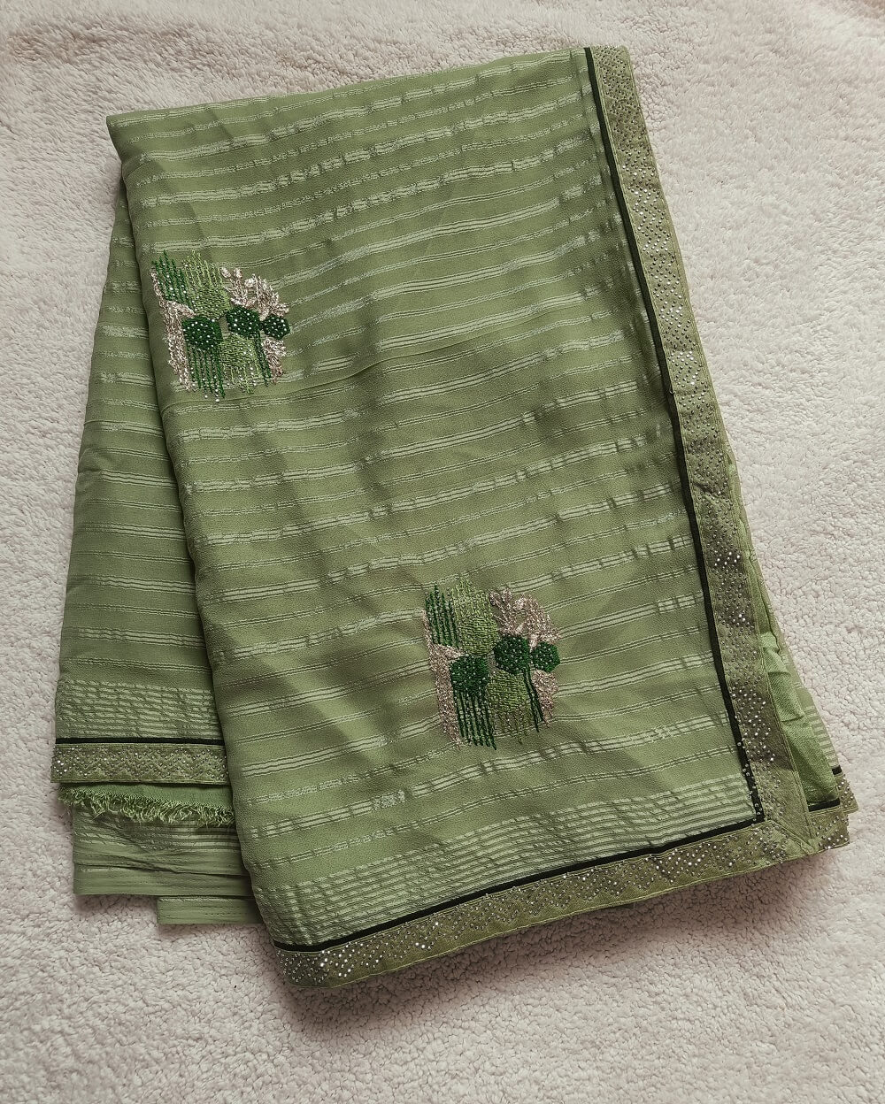 Georgette Saree Light Green With Swarovski work & Embroidery - Image 4