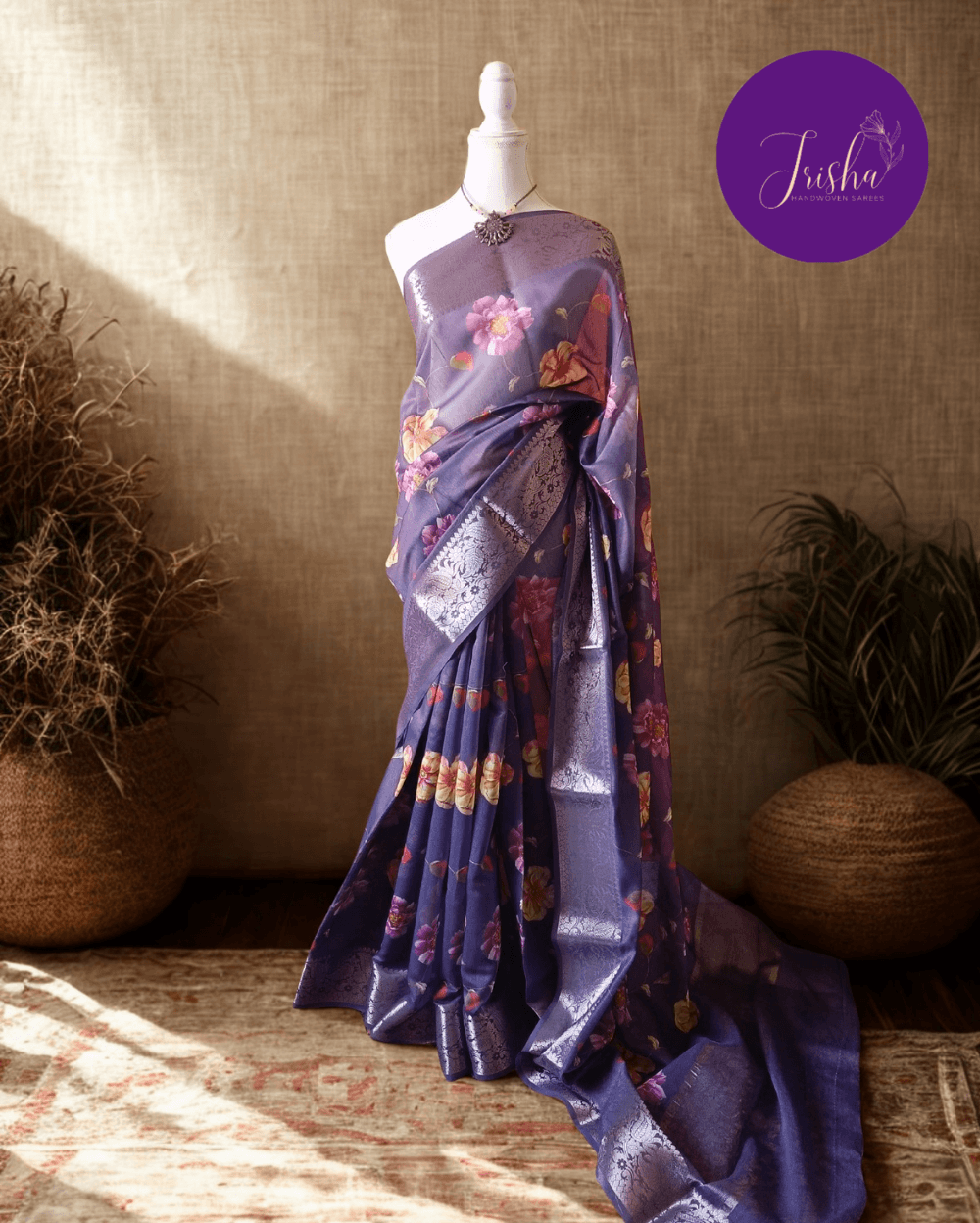 Chanderi Saree silk cotton in Pleasant Violet floral digital printed patterns. These sarees have a very elegant silver border with floral motifs, it comes with a blouse piece in small prints.