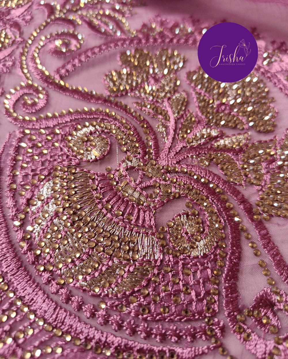 Lilac Tone with self shade thread embroidery and diamond stone work Chiffon saree. Border throughout the saree and Pallu has rich embroidery and diamond work .The Pallu is beautifully done in a C shape work pattern. The shade has a very pleasant look and and the light embellishments give a complete twist to the subtle look of the saree. Blouse Piece comes with beautiful back design with embroidery and stone work done.